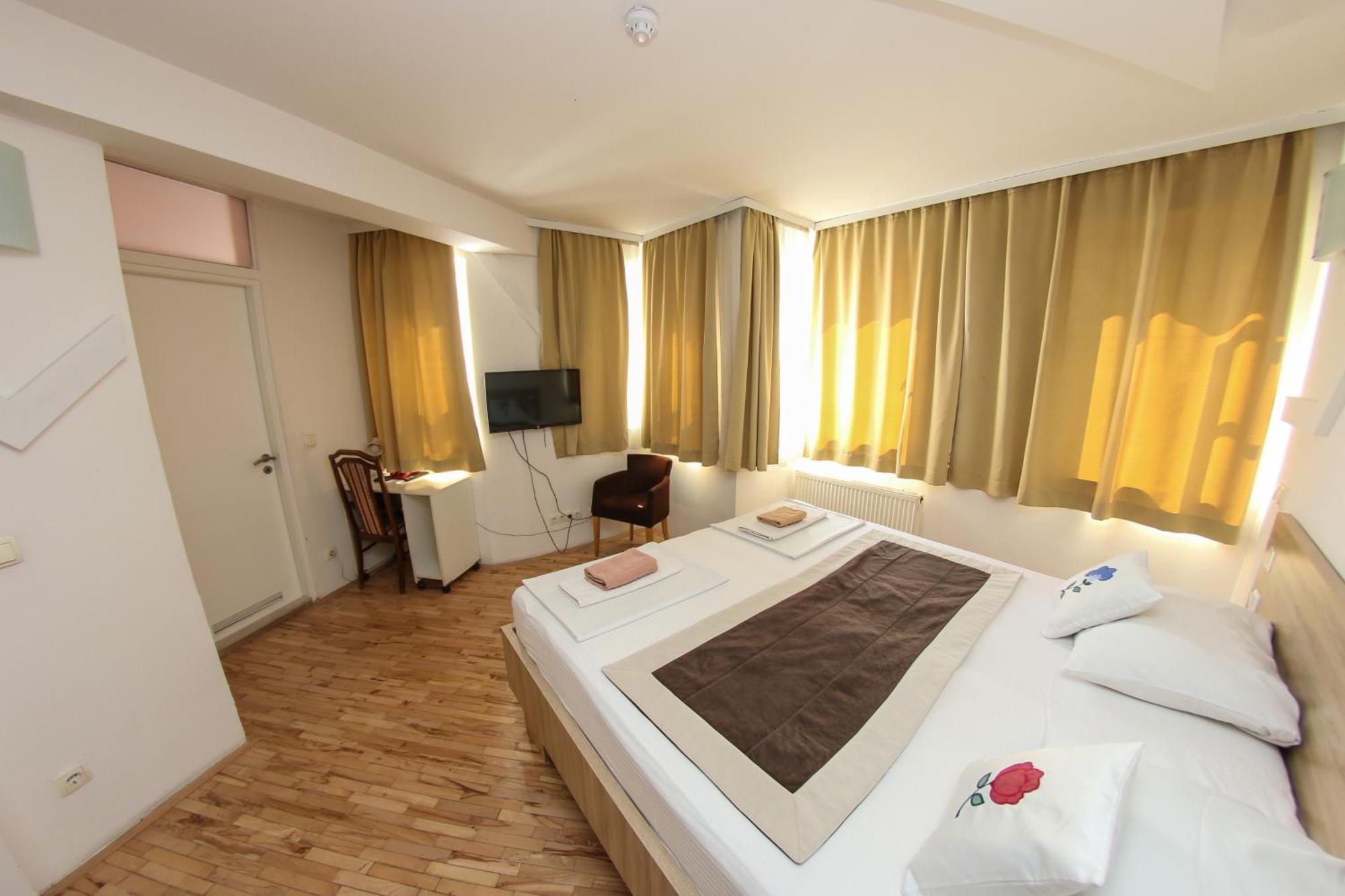 Hayat Hotell 3*