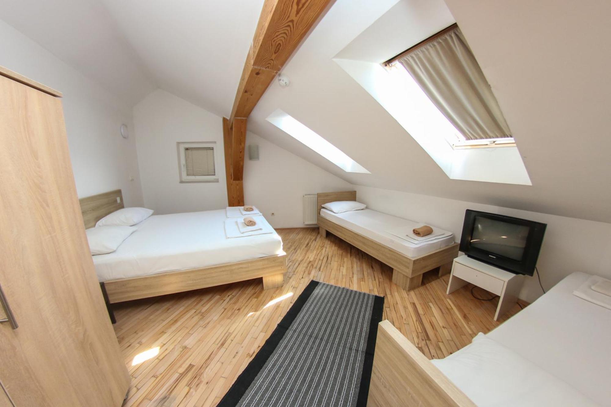 Hotell Hayat 3*